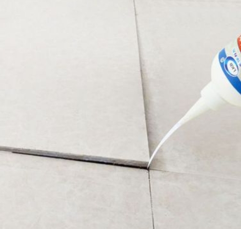 伊通瓷砖空鼓维修公司分享卫生间瓷砖脱落的原因可能有以下几点